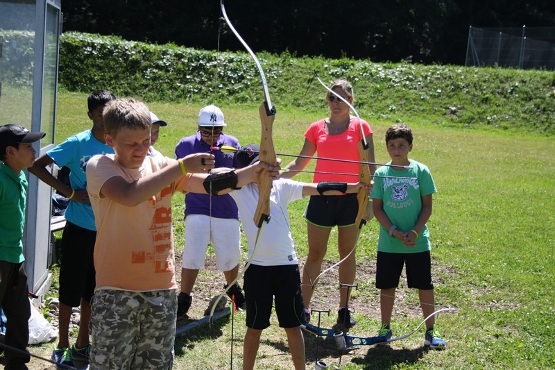 Village Camps International Summer Camp Leysin, Switzerland 2025-08-09 https://www.villagecamps.com/journals_admin/images/707-13-archery (5).jpg